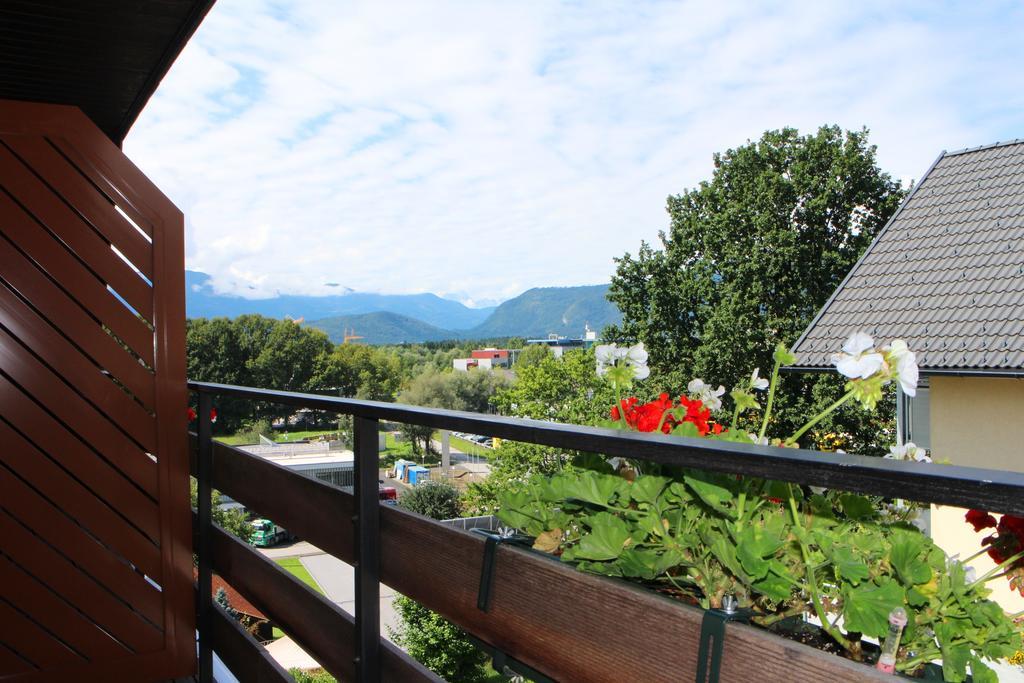 Hofer Hostal Villach Exterior foto